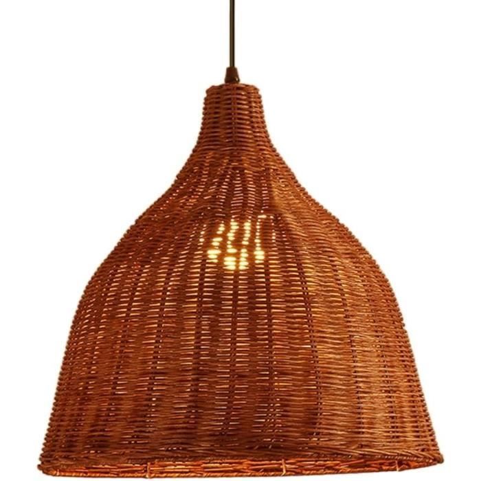 Un Superbe Plafonnier Boule En Rotin Naturel Tressé à La Main