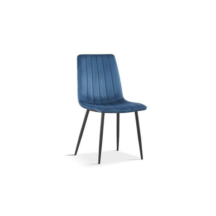 Chaise BRUCE – Velours bleu – Pieds métal noir – H86 x L45 x P55 cm Chaise BRUCE – Velours bleu – Pieds métal noir – H86 x L45 x P55 cm
