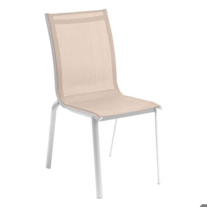 Chaise de jardin empilable Axant lin & blanc en aluminium traité époxy - Hespéride Chaise de jardin empilable Axant lin & blanc en aluminium traité époxy - Hespéride