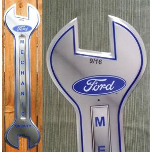 Triumph Motorcycle Parking Only Plate 30 cm Metal Sheet Decoration Garage Loft hotrodspirit Triumph Motorcycle Parking Only Plate 30 cm Metal Sheet Decoration Garage Loft hotrodspirit