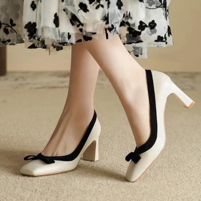 Escarpin talon carré beige new arrivals