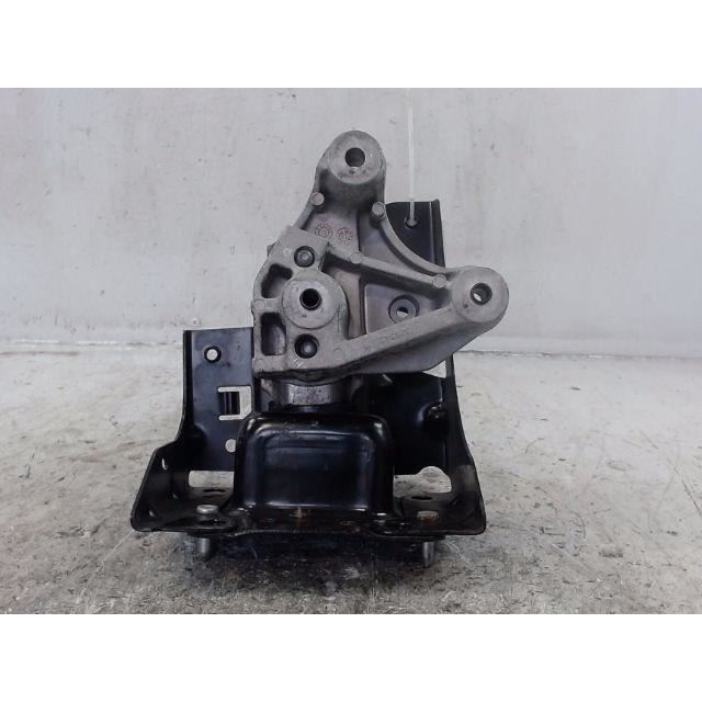 SUPPORT BLOC MOTEUR - SUPPORT BOITE DE VITESSE - BOITE DE VITESSE PEUGEOT 208 1.0 PIÈCES D'OCCASION.