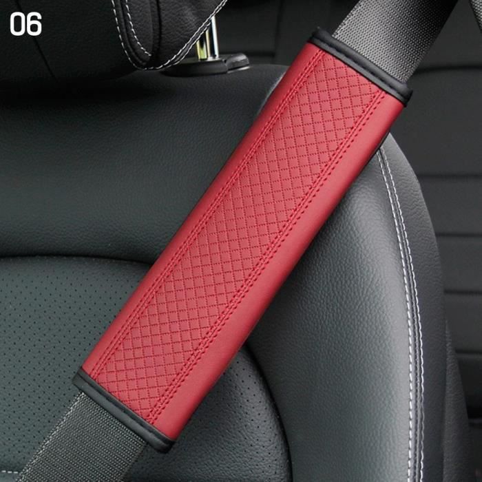 Ceinture voiture rouge 2025