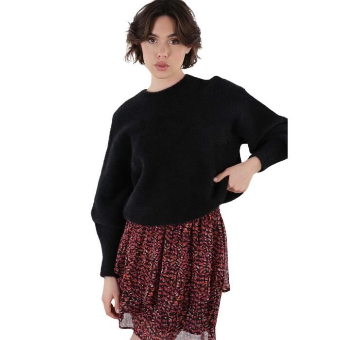 Deeluxe pull outlet