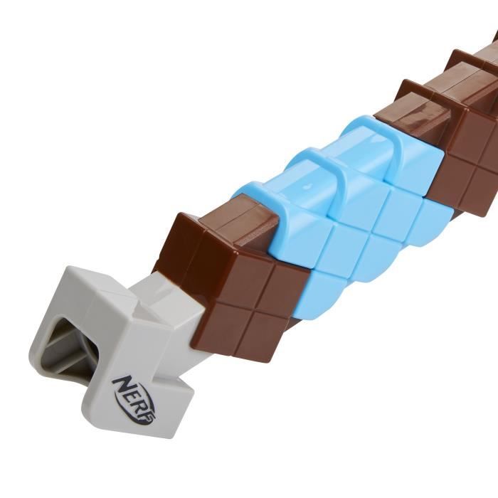 Nerf Minecraft Firebrand, hache lance-fléchette, 6 fléchettes en mousse Nerf Elite, design inspiré du jeu Minecraft, poignée d'amorçage