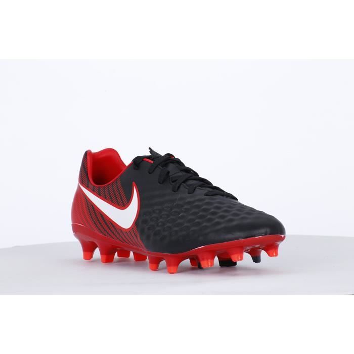 chaussure foot synthétique