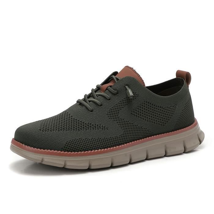 Mocassins Bateaux Clarks Pour Homme - Taille 12 US - Occasion - Cuir Confortable - Style Décontracté