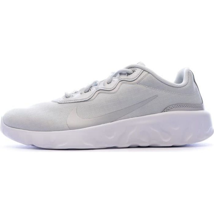 Baskets Grises Femme Nike Explore Strada