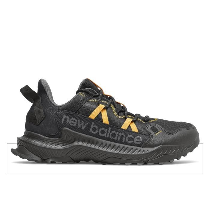 Short New Balance printed accelerate 7 in - black/harvest gold