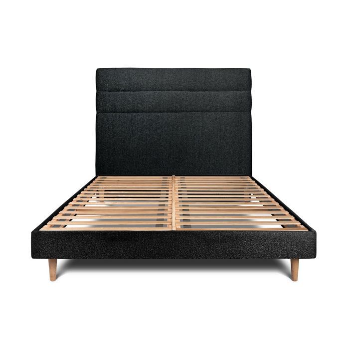 Lit 160x200cm avec tête de lit lignes bouclette et sommier kit Noir - Hauteur totale : 29cm Lit 160x200cm avec tête de lit lignes bouclette et sommier kit Noir - Hauteur totale : 29cm