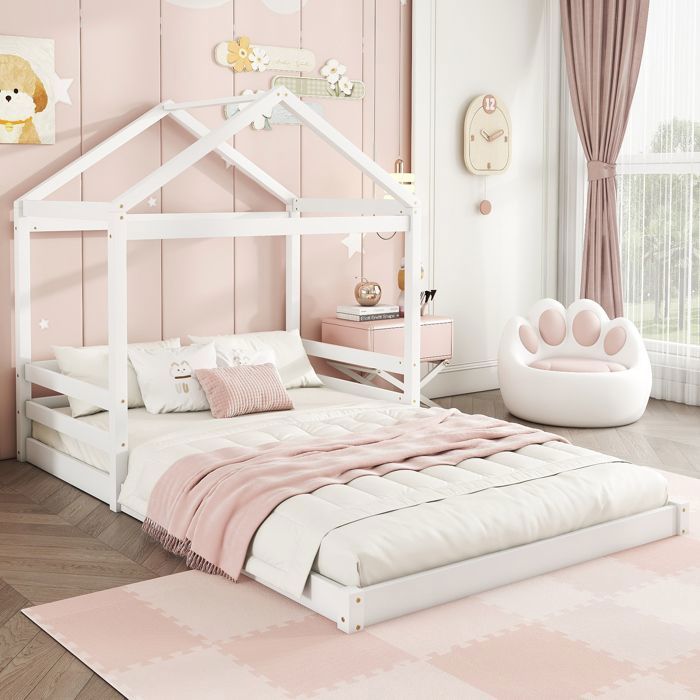 URTR Lit enfant 140x200cm cabane au sol - Forme maison - Sommier à lattes - En pin et MDF- Blanc