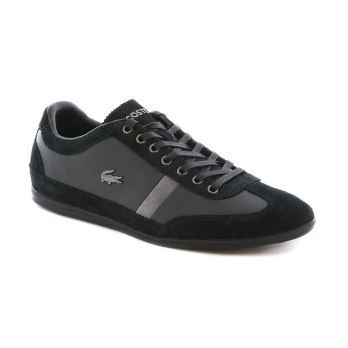 les chaussures lacoste