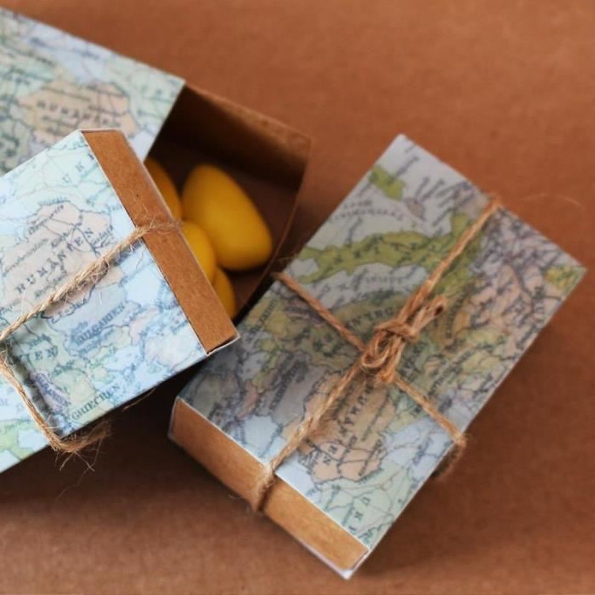 Lot De 5 Pcs Boite Dragees Mappemonde Voyage 8cm X 5cm Style Boite D Allumettes Decoration Table Mariage Fetes Anniversaire Achat Vente Boite A Dragees Cdiscount Lot De 5 Pcs Boite Dragees Mappemonde Voyage 8cm X 5cm Style Boite D Allumettes Decoration Table Mariage Fetes Anniversaire Achat Vente Boite A Dragees Cdiscount