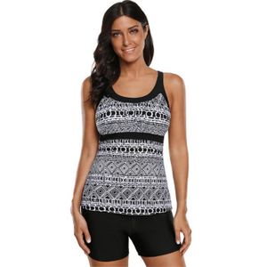 maillot de bain partiellement couvert