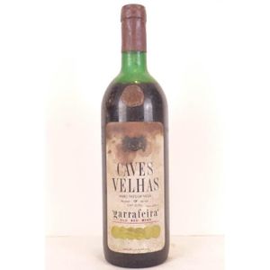 VIN ROUGE garrafeira old red wine (étiquette tâchée) rouge 1
