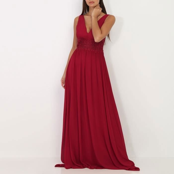 robe longue bordeaux à buste drapé et dentelle