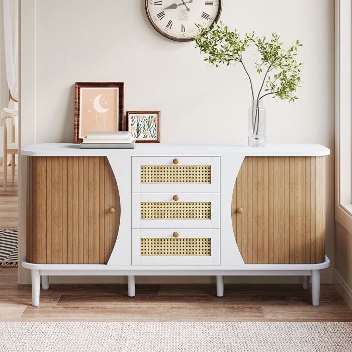 Buffet Blanc et Bois 140 cm avec 3 Tiroirs Cannage 2 Portes Coulissantes Étagères Réglables – Meuble Salon Salle à Manger Buffet Blanc et Bois 140 cm avec 3 Tiroirs Cannage 2 Portes Coulissantes Étagères Réglables – Meuble Salon Salle à Manger