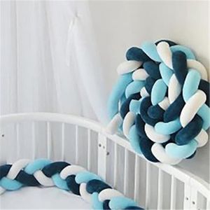 TOUR DE LIT BÉBÉ 3M Tressée Tour de Lit Coussin Serpent Coussin Tressé Pare-chocs Velours Protection Bébé  (Blanc+Bleu+Bleu foncé)