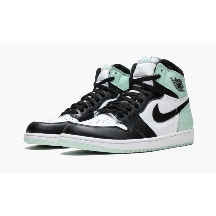 Baskets Airs JordanX 1 High OG NRG Igloo Femme et Homme 861428 100 Blanc Cdiscount Chaussures