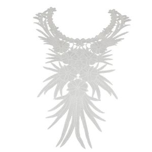 Blanc cassé bordure en dentelle encolure fleur tissu en Dentelle Costume Motif Col à Coudre Décoration