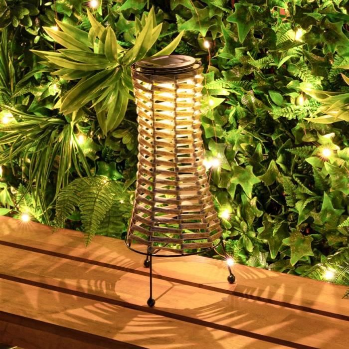 Lanterne Solaire Extérieure Suspendue Lumières Solaires Étanches Décoratives en Rotin pour Table Patio Jardin Porche Tungstène