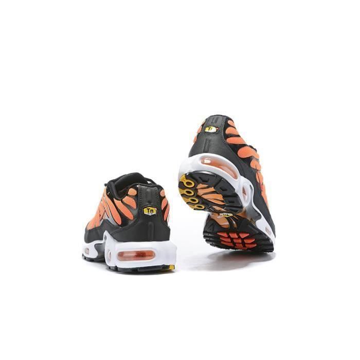 Nike TN Plus Homme femme Noir Orange noir orange. Couleurs