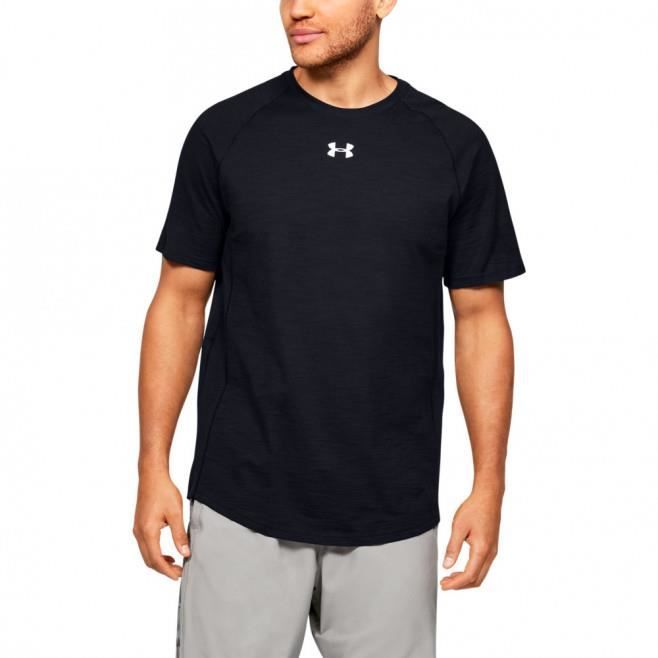 Tee shirt homme Under Armour CHARGED COTTON noir manches courtes multisport