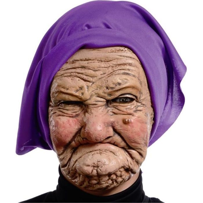 Masque De Grand-mère Avec Foulard.