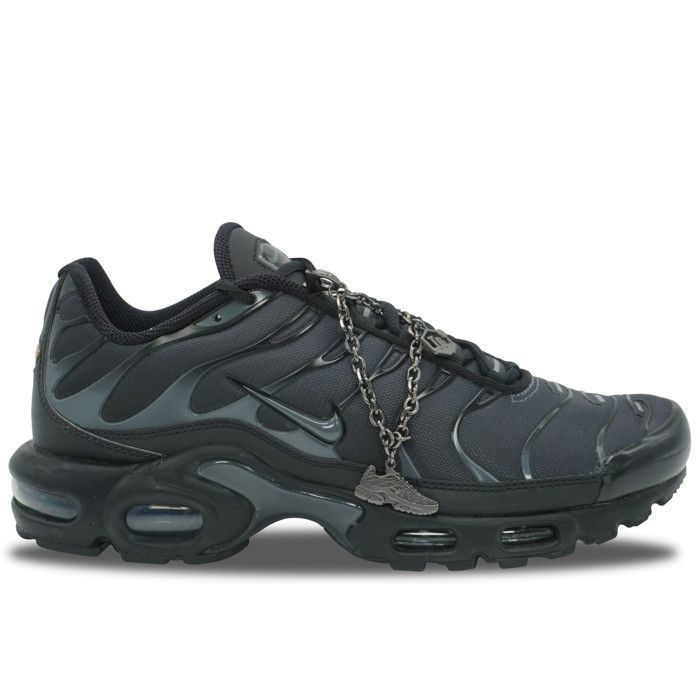 Nike Nike Air Max Plus TN Black Metallic Silver - IM6019-010_405