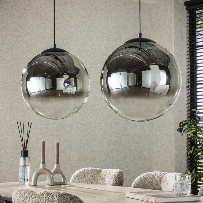 Suspension 2 lampes rondes 110x40x150 cm en verre fumé gris et métal Suspension 2 lampes rondes 110x40x150 cm en verre fumé gris et métal