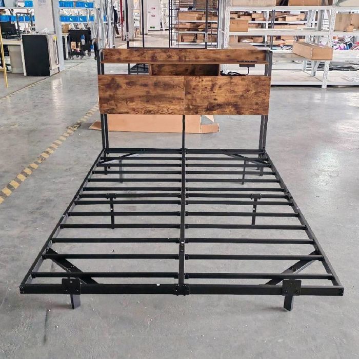 Structure de Lit Double 140 x 200 cm COSTWAY avec Lumières LED et Station de Recharge Rangement Sommier à Lattes Charge 300 kg Structure de Lit Double 140 x 200 cm COSTWAY avec Lumières LED et Station de Recharge Rangement Sommier à Lattes Charge 300 kg
