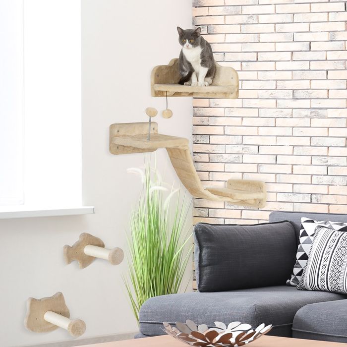 Griffoir mural pour chats beige avec 2 poteaux en sisal double plateforme échelle souple et 1 plateforme de saut