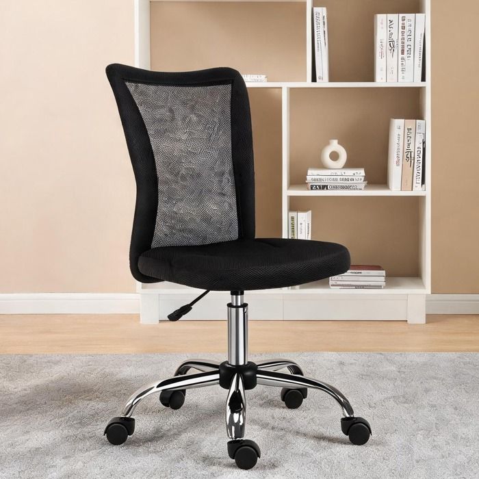 Fauteuil de bureau ergonomique pivotant 360° avec vérin à gaz et piètement chromé en maille noire