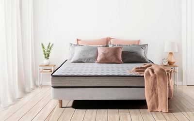 Matelas à mémoire de forme : avantages et inconvénients