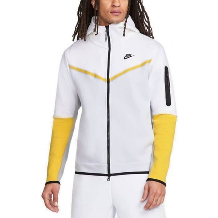 Nike new arrivals tech blanc