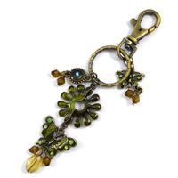 Porte clef - bijou de sac émaillé et strass papillon  longueur 13cm - vert - RC004187