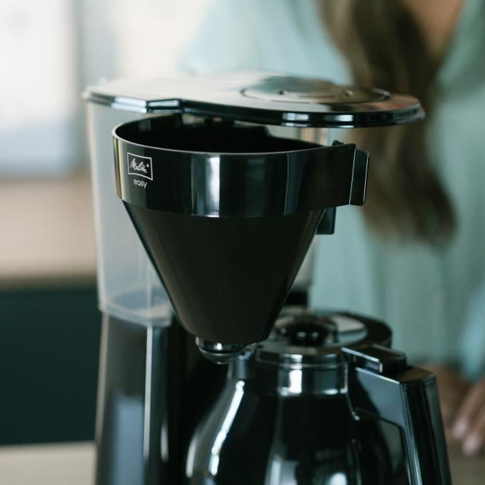 Melitta Single 5 Cafetière Filtre 5 Tasses – Noir/Acier Brossé, Compacte, Verseuse Verre, Goût Optimal Même En Petite Quantité