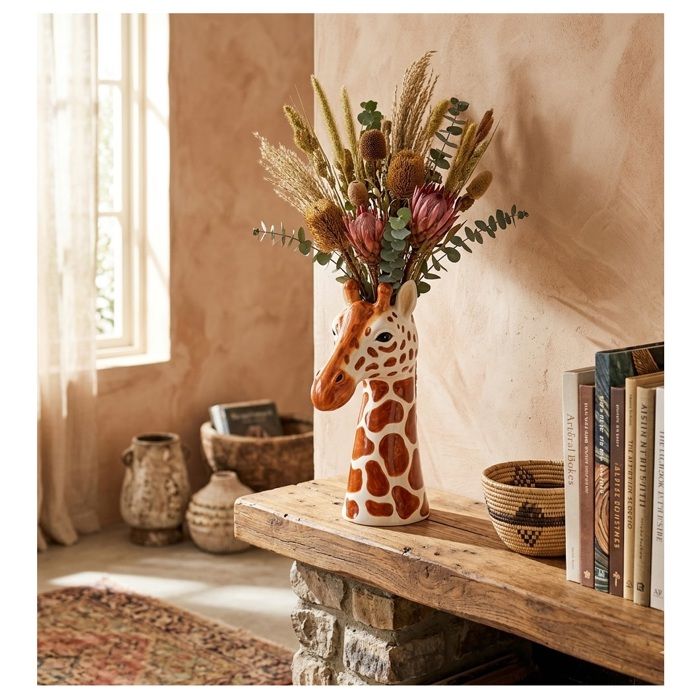 Vase décoratif - EDEN - Tête de girafe - Céramique - Marron - 18x30 cm Vase décoratif - EDEN - Tête de girafe - Céramique - Marron - 18x30 cm