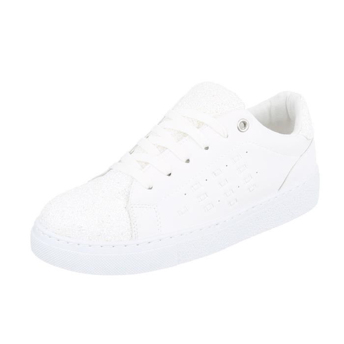 chaussures de sport blanches