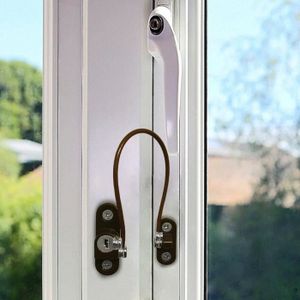 barriere securite fenetre bebe