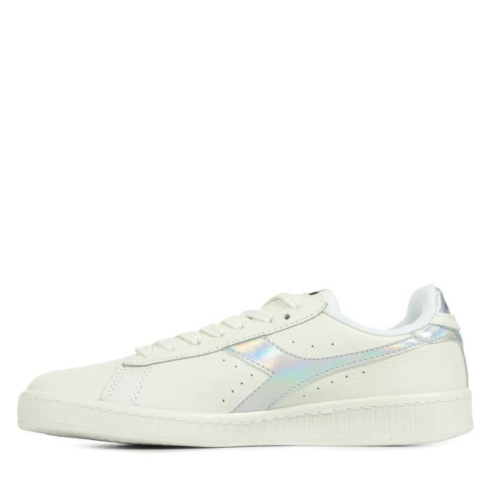 Diadora hologram sales