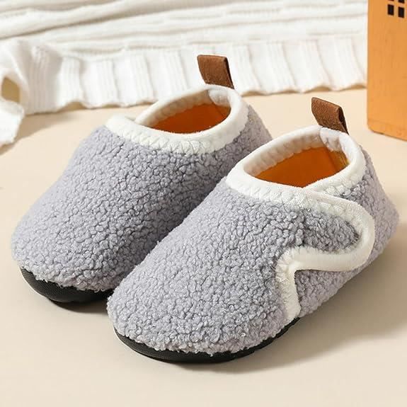 Chaussons Enfant Pantoufle d'intérieur Fille Souple Hiver Antidérapants  Léger Chaussures Hiver Antidérapants Enfant Chaussures Gris - Cdiscount  Chaussures