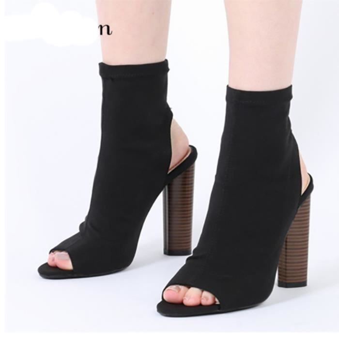 Chaussure femme fermée hot sale devant ouverte derriere
