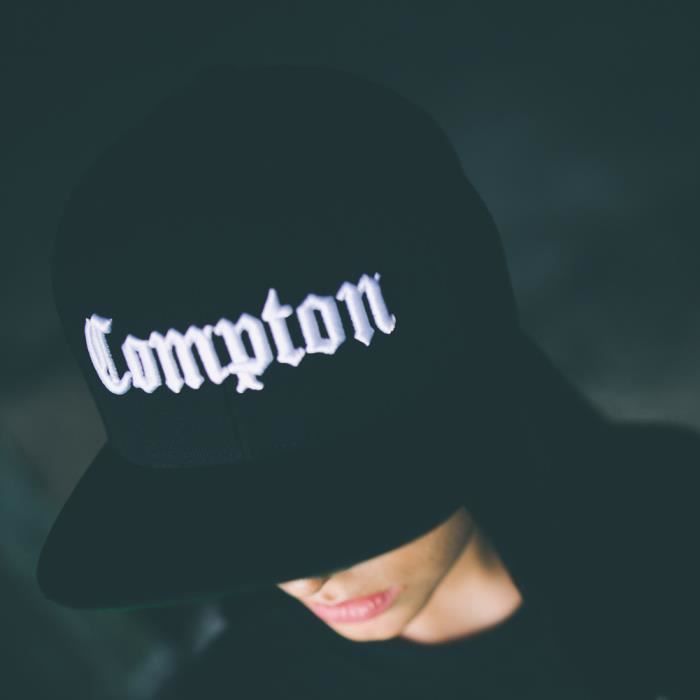 Casquette Snapback Mister Tee COMPTON noir Adulte Homme Noir