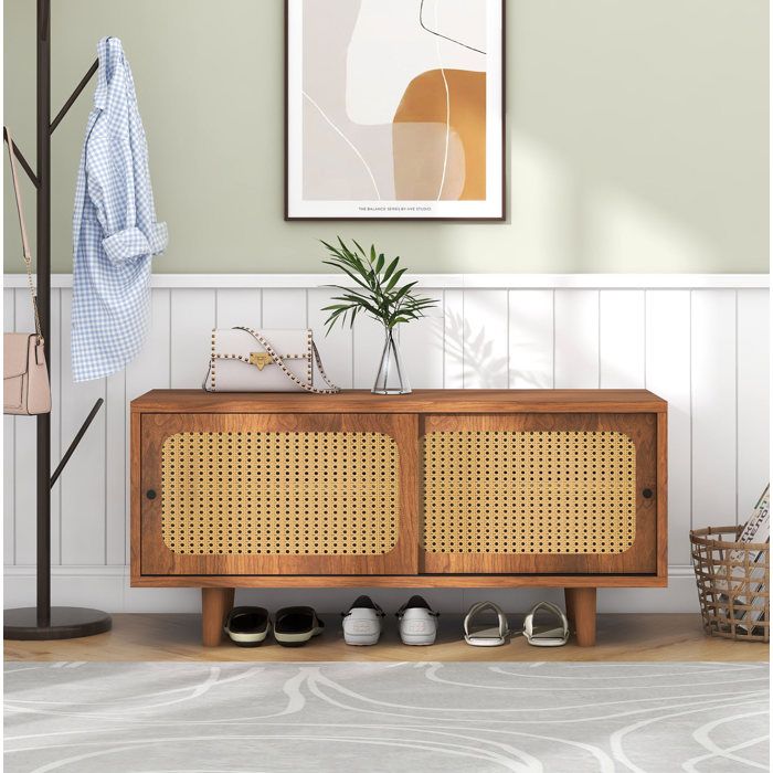Meuble à chaussures 2 portes avec étagère réglable style rattan couleur noyer 104x40x48 cm VEVXYN