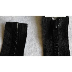 Fermeture Eclair® métal noir mat séparable 60cm maille 6mm - noir - Ma  Petite Mercerie
