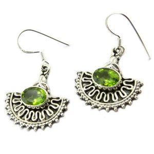 Boucles D'oreilles En Argent 925 Avec Péridot - 5x7 Mm - Goujons Neufs