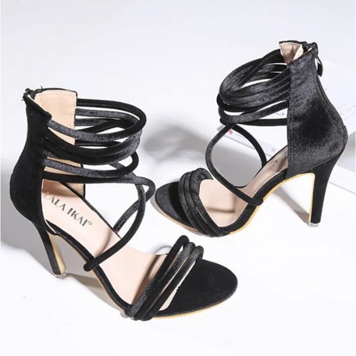 escarpin sangle cheville