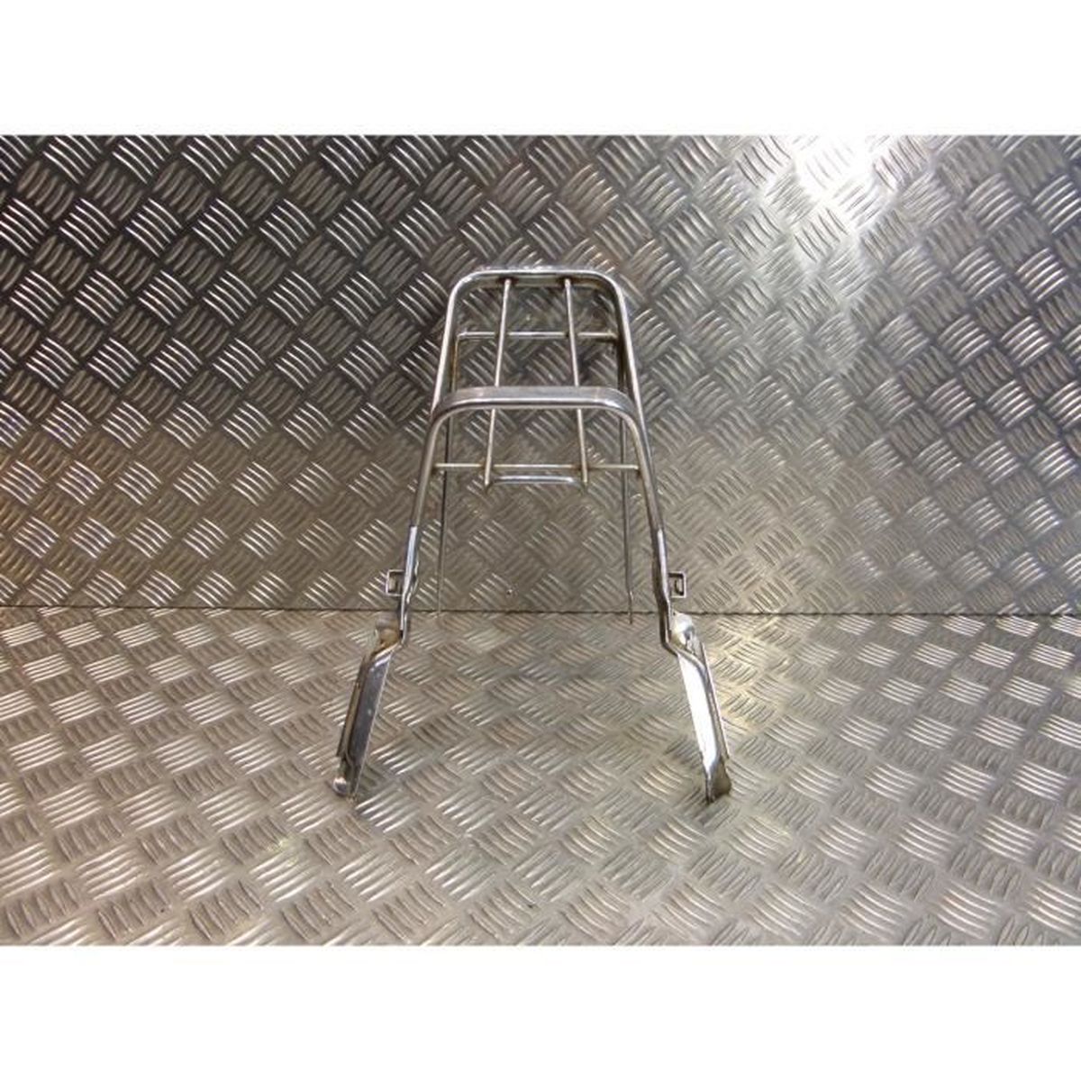 PORTE BAGAGE PAQUET pr YAMAHA X-MAX MBK SKYCRUISER 125 250 Ref 1C0-W0736-00 NEUF PORTE BAGAGE PAQUET pr YAMAHA X-MAX MBK SKYCRUISER 125 250 Ref 1C0-W0736-00 NEUF