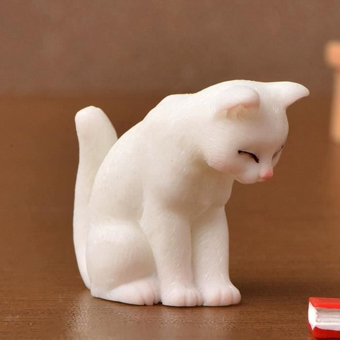 Maison de poupées miniature en céramique chat Brown Tabby